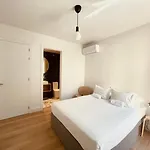 1Br Fancy Luminous W/ Ac | By Airnest